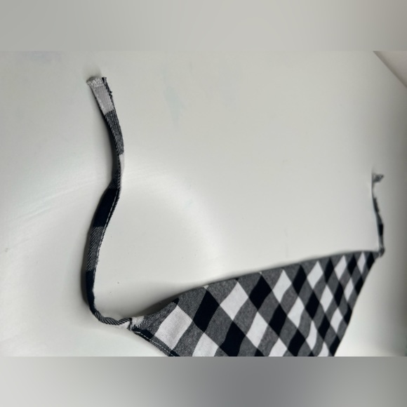 Black and White Dog Bandana - Picture 5 of 9